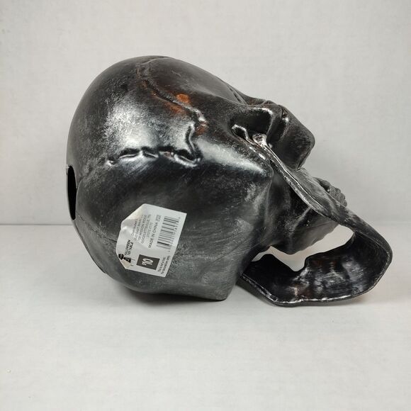 Old East Main Co Black Plastic 7 inch Skull Halloween Tabletop Decor Green Eyes - Picture 8 of 14